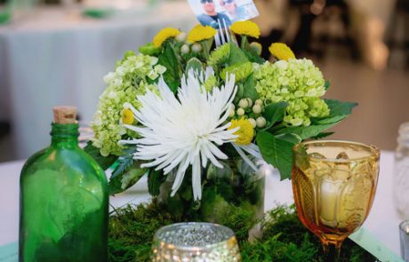 LisaAlex_centerpiecepicture Stonegate Manor & Gardens Michigan wedding venue