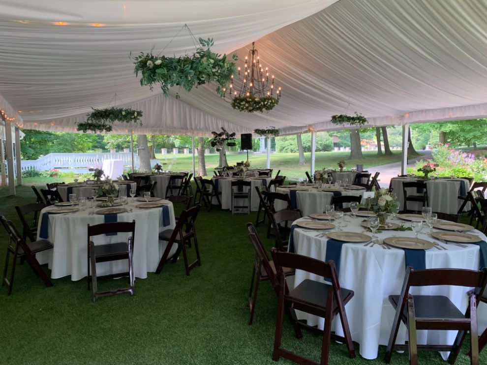 Stonegate Manor & Gardens Michigan wedding venue